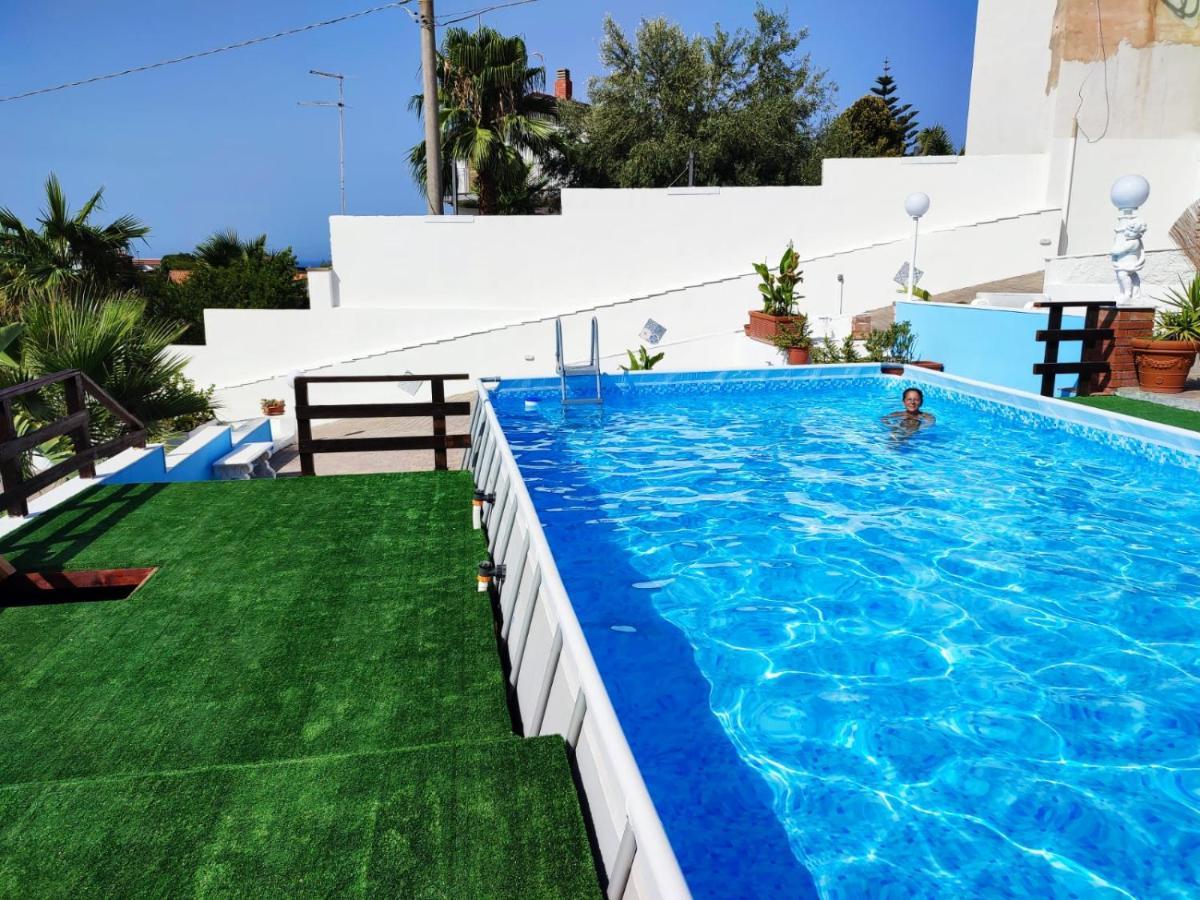 Al Meriggio Apartments Бруколи Экстерьер фото